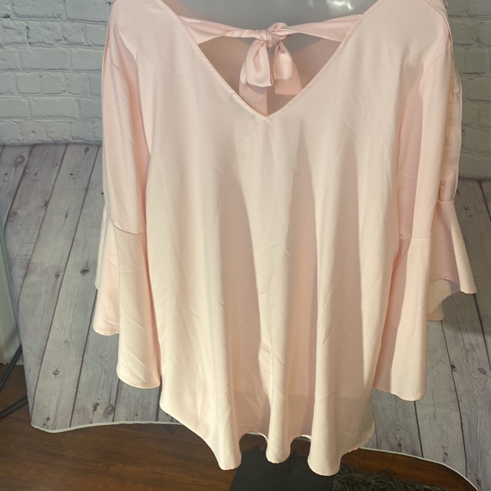 NWT LANE BRYANT PALE PINK BUTTON SLEEVE TIE BACK TOP-SIZE-26/28 - Picture 12 of 12
